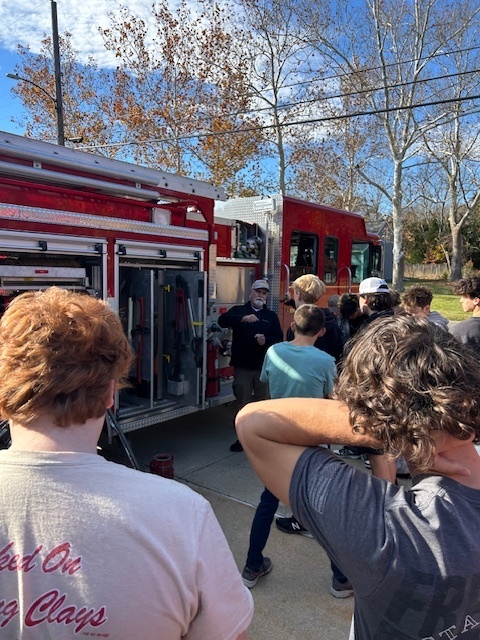 The firefighting students visited Port Rebublic's firehouse! 