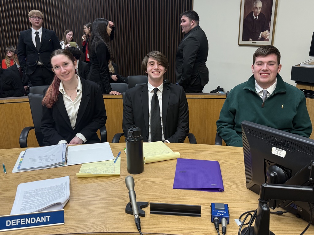 Cedar Creek’s defense attorneys and defendant, Devon Ransom. 