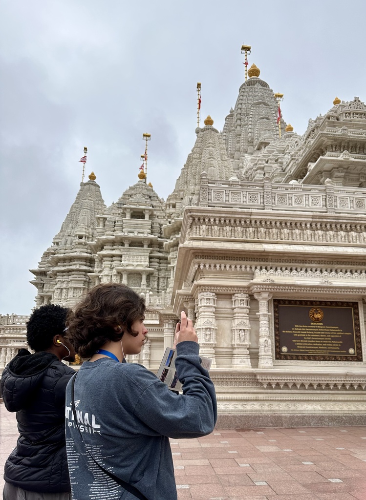 Students in front of a temple