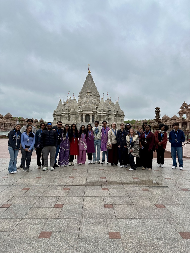 Group of students in front of a temple