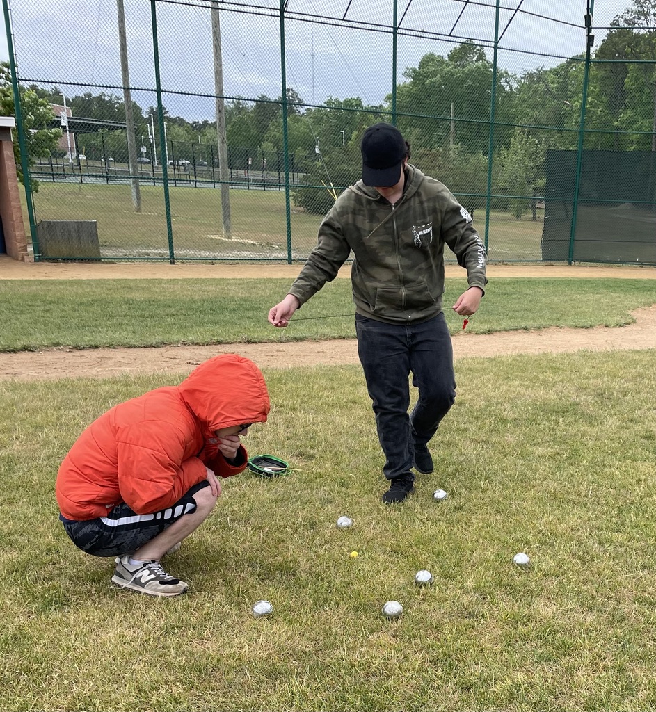 Pétanque can also be played on grass.