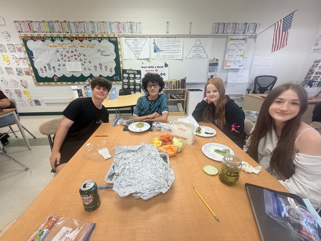 Mrs. McDermott's students participated in book club discussions about their independent reading novels today! They brought in snacks that connected to their books!