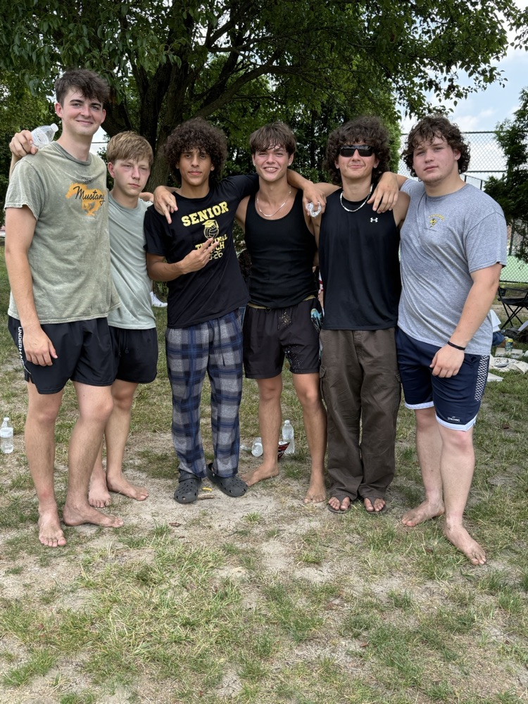 senior week group