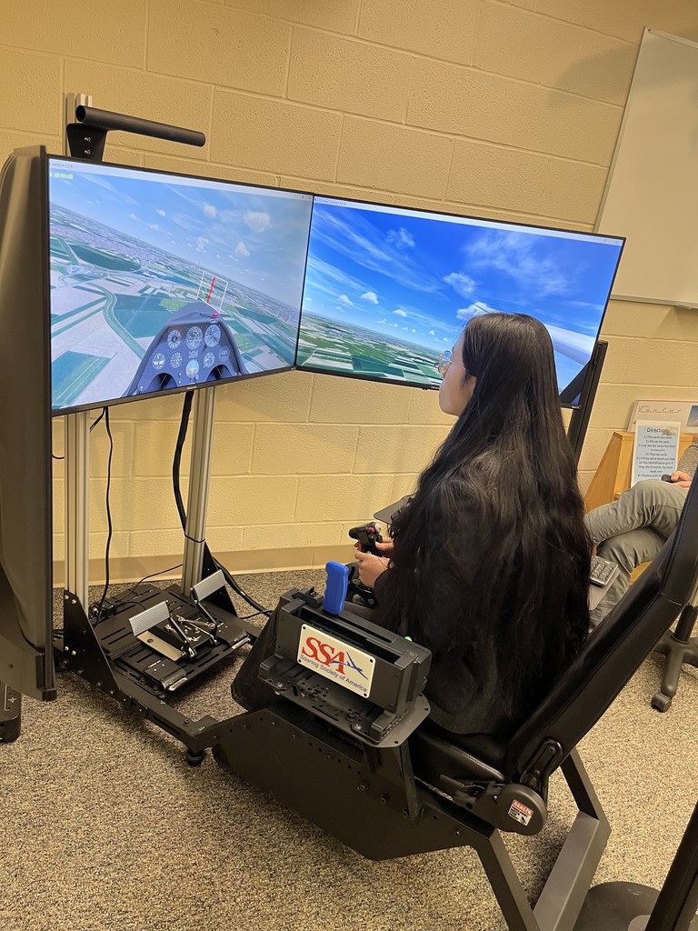 New Visions ILB class recently visited the National Soaring Museum