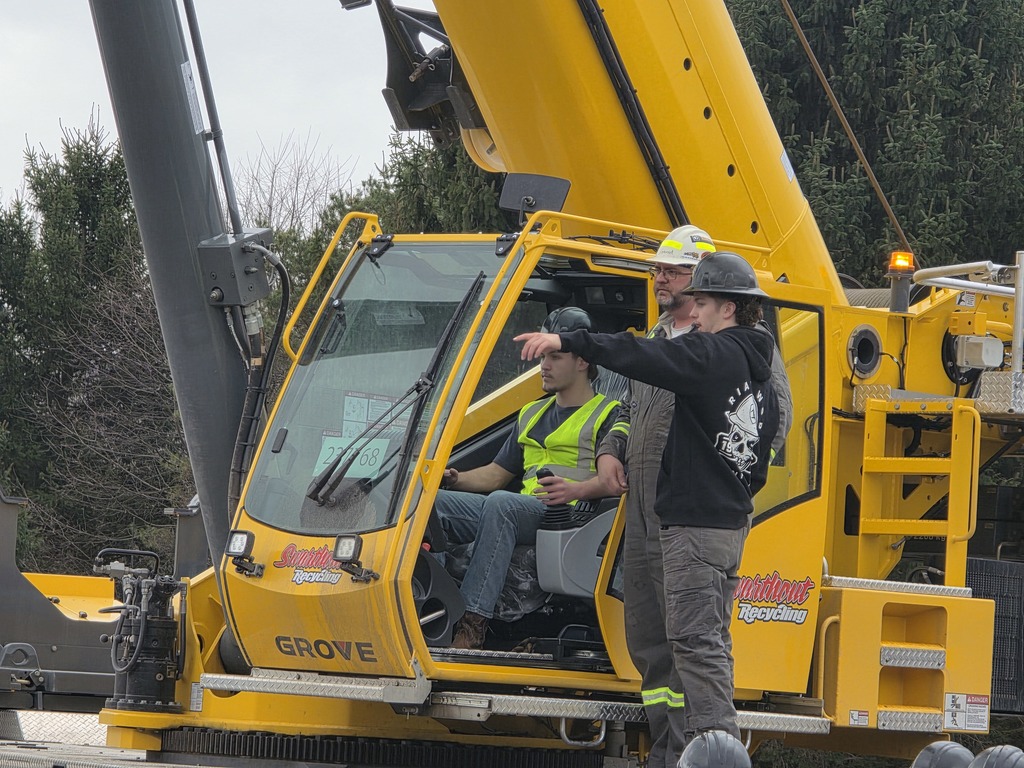 Thanks again to Garrett for taking the time out of his busy schedule to give these students opportunities like this. 