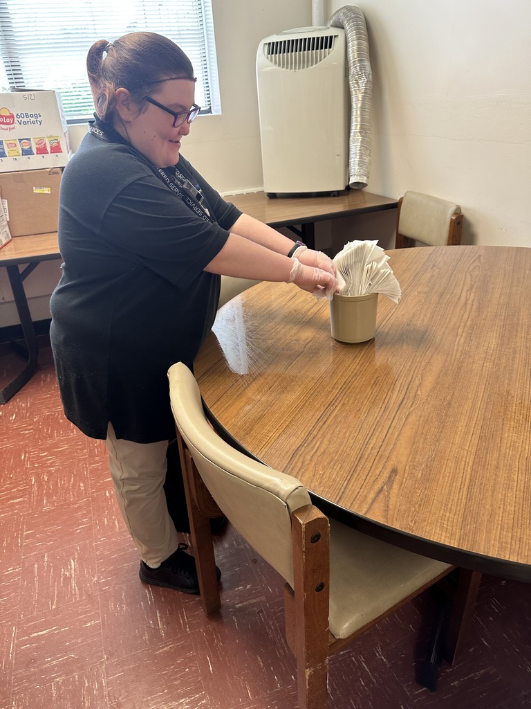 Intern washing tables