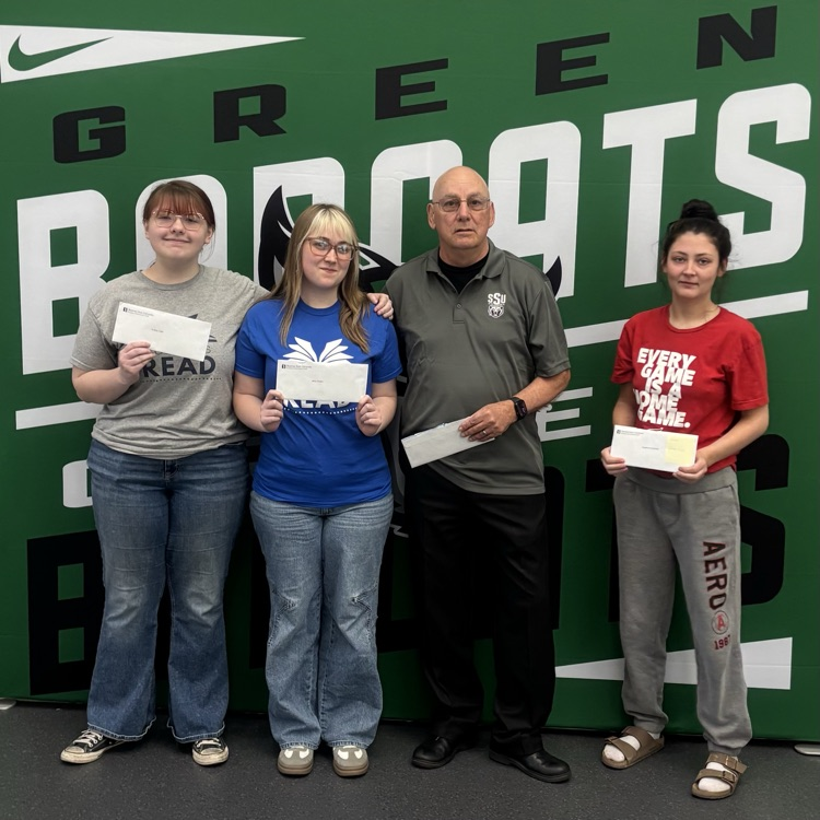 Glockner Dare to Dream winners presented with their winnings  