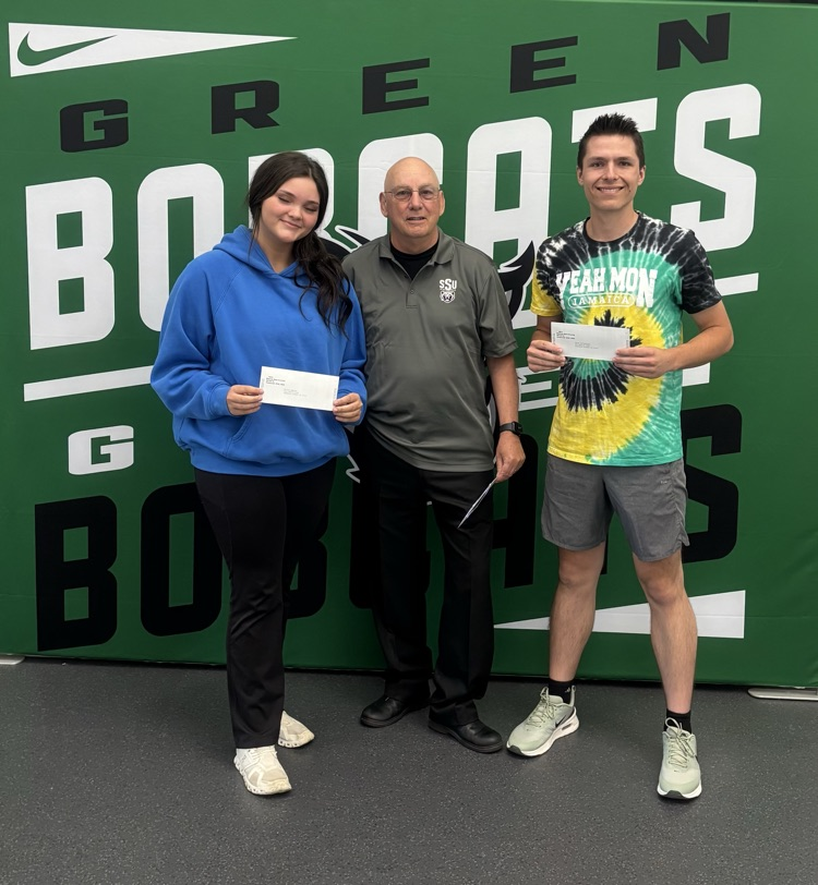 Glockner Dare to Dream winners presented with their winnings.