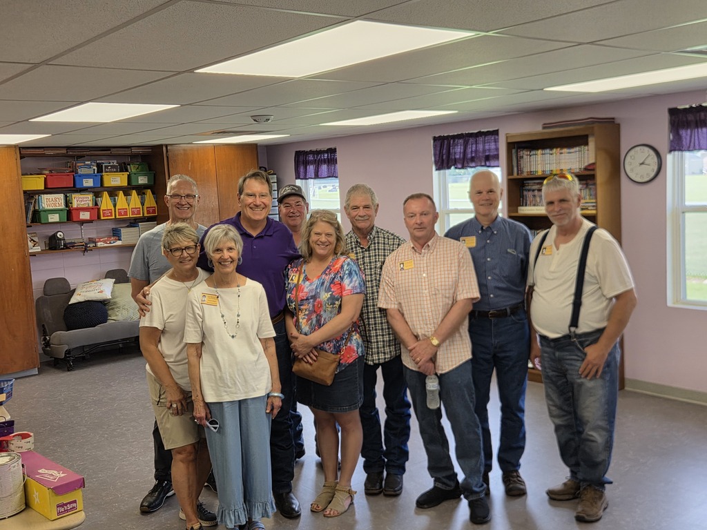 5th grade reunion including the teacher!