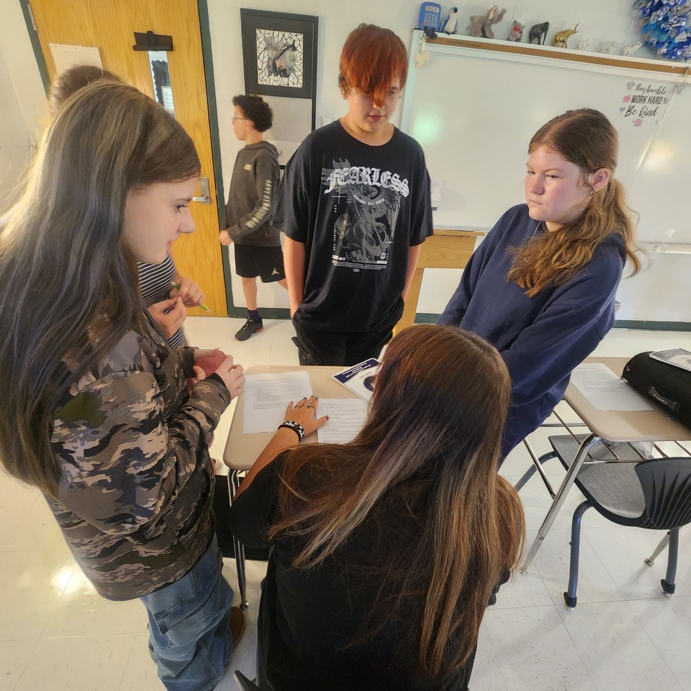 WGMS Students Complete an Escape Room