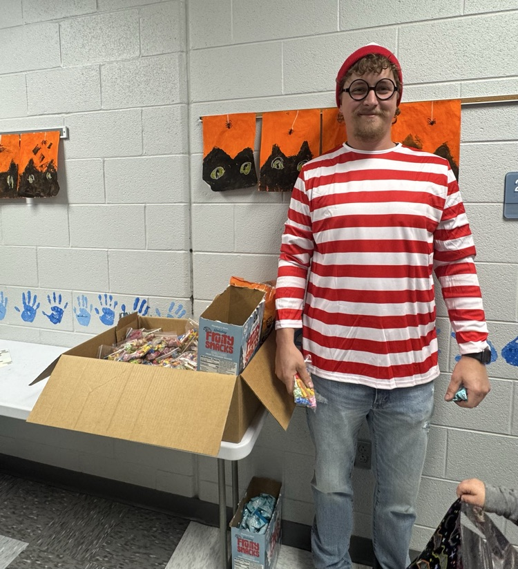 Halloween Waldo