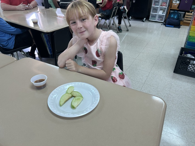 Fourth graders celebrating the fourth week of school