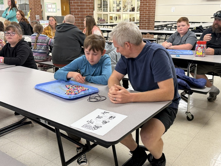 4th grade parent involvement crafting activity