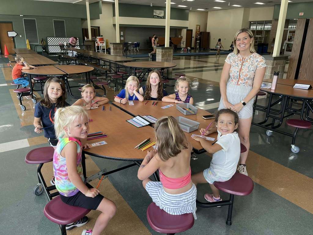 Smiling campers at IWant2Cheer