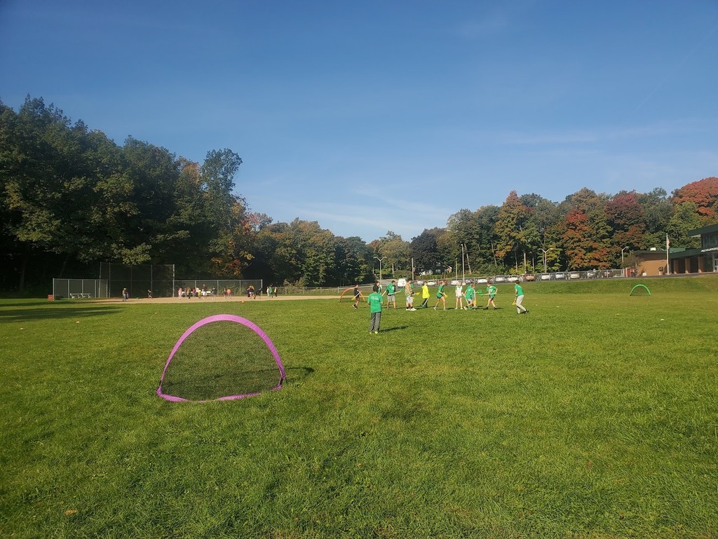 Fall PE at GMS
