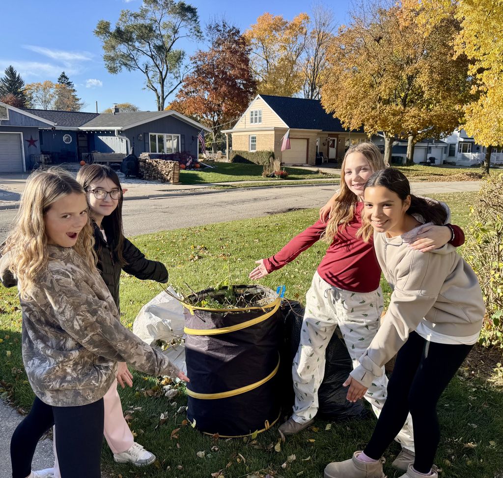 Fall Clean and Green event for Team Integrity 7th Graders