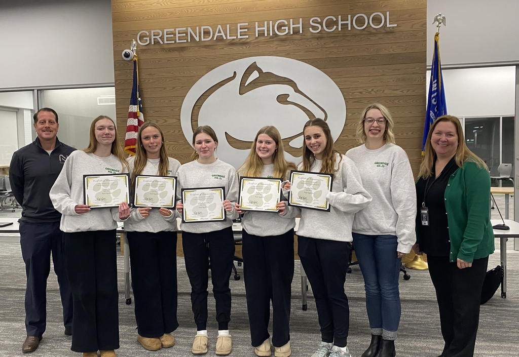 Girls Swim State Qualifiers