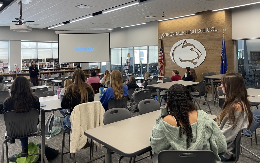 Film Students Hear From Hollywood Screenwriter & Director