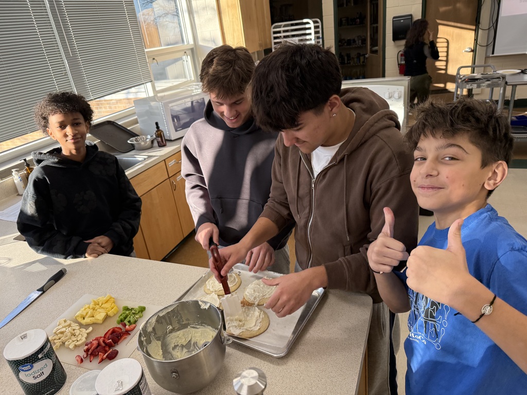 Fruit Pizza Prep in Culinary Class
