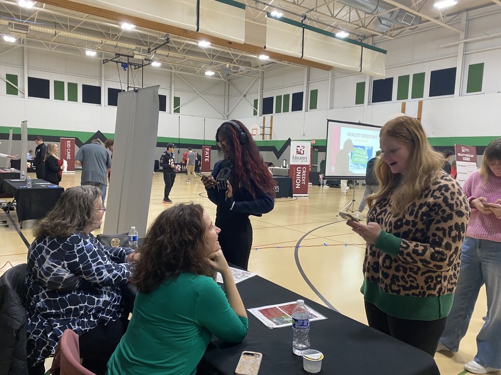 GHS Reality Check Day Students participating in personal finance activity