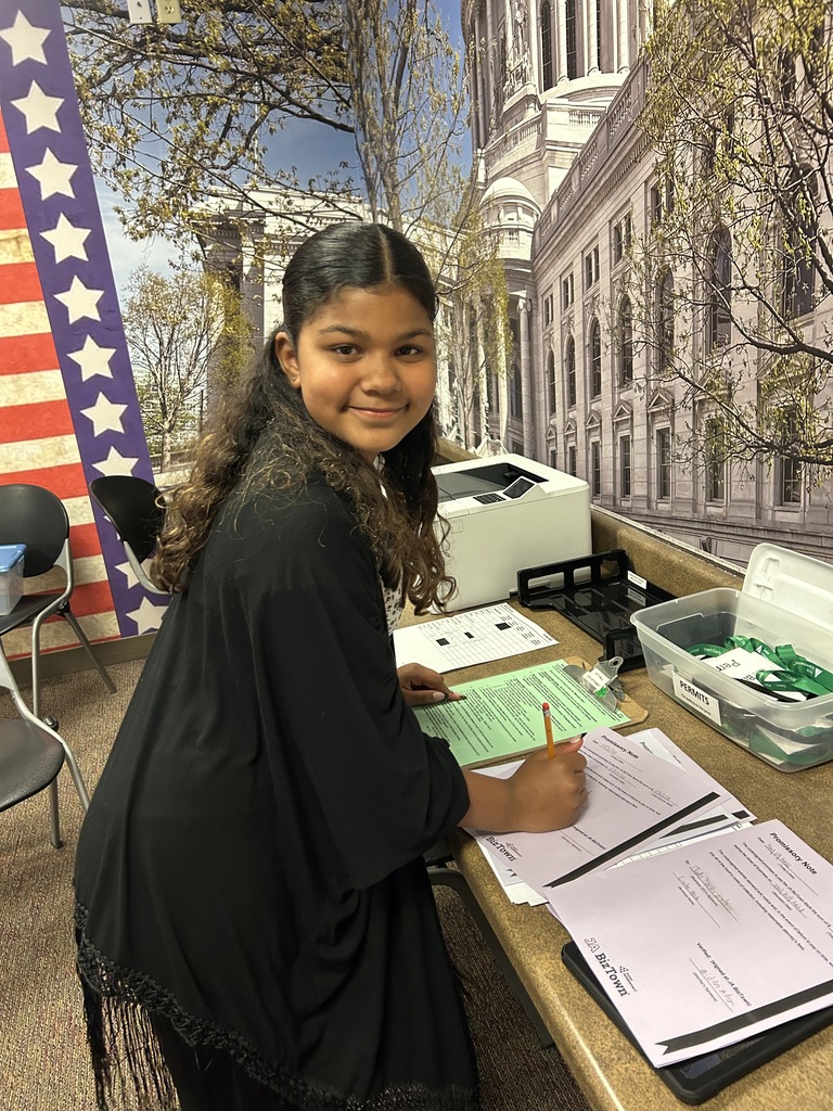 Student working a government  job at Biztown.