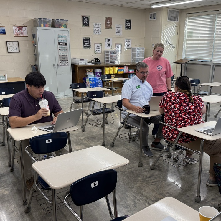 Teachers meeting and planning during CTM meetings in order to better educate the students we serve. Great Day To Be A Jr Eagle! 🦅 