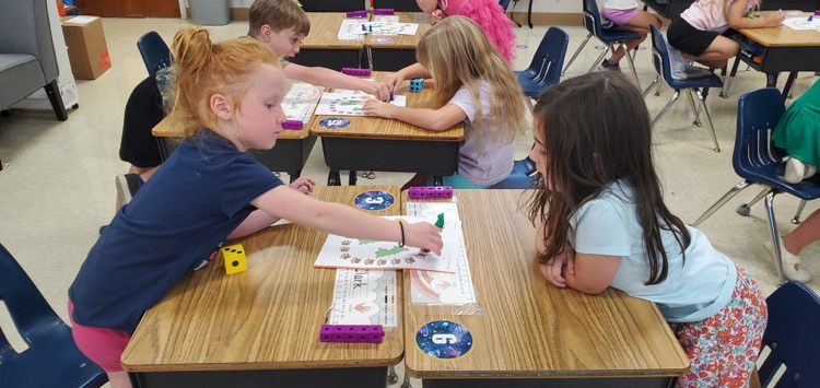 Mrs. Melissa's class had a great day of testing and even kept our learning going strong today! Fun in Math with partner bear counting gametime, and then out for some chalk using our knowledge of lines from Skills!
