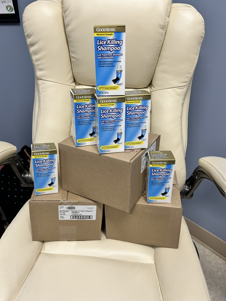 Tech is BLESSED 💚💛! Special thanks to Shiloh Chiropractic and Kiss the Cook for their very generous donation of head lice kits to Greene Co Tech school District. We appreciate their thoughtfulness.