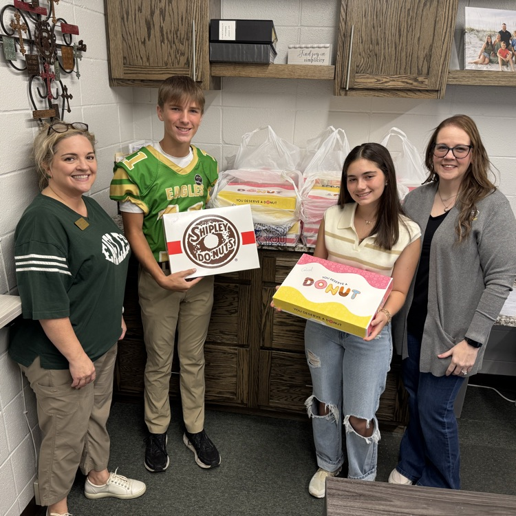 Thank You to our Partner in Education, Delta, for providing donuts for all of our students to start out the year right!  Great Day To Be A Jr Eagle! 🦅 