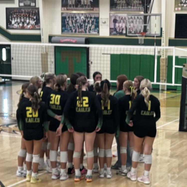 Congrats to the GCTJHS Volleyball Team for sweeping Paragould in straight sets!  Great Day To Be A Jr Eagle! 🦅 