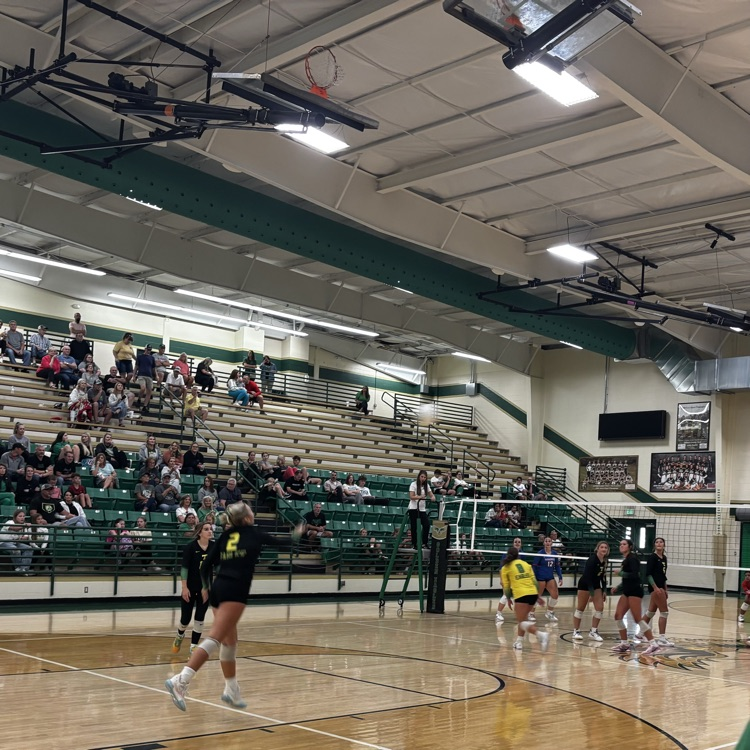 Congrats to the GCTJHS Volleyball Team for sweeping Paragould in straight sets!  Great Day To Be A Jr Eagle! 🦅 