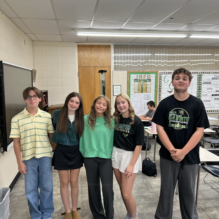 Full Flight Friday: GCTJHS ❤️’s our Eagles! 🦅 