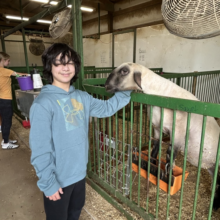 It’s National Teach Ag Day! We are so thankful for our Agricultural educators who do a wonderful job. Our students have great opportunities for hands on learning and skills that will translate to future careers!