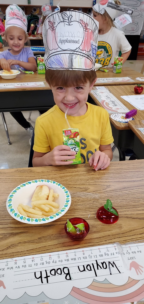 Mrs. Melissa's class celebrated the Beginning of their Knowledge Unit: 5 Senses with Apple Day, also a new sound this week /a/. We used all of senses to explore the world of apples and Johnny Appleseed! 