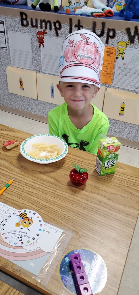 Mrs. Melissa's class celebrated the Beginning of their Knowledge Unit: 5 Senses with Apple Day, also a new sound this week /a/. We used all of senses to explore the world of apples and Johnny Appleseed! 
