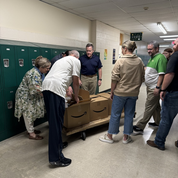Thank You to our partner in education, Martin Sprocket & Gear, for the donation of 600 wired mice for students to use for labs and testing. Great Day To Be A Jr Eagle with a Fantastic Partner in Education, Martin!  🦅 
