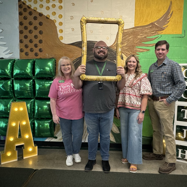 GCTJHS was rated as an “A” school based on academic performance of our students. Congrats to our staff & students for working so hard for us to earn this honor. It’s "A" Great Day To Be A Jr Eagle! 🦅 