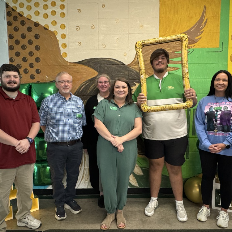 GCTJHS was rated as an “A” school based on academic performance of our students. Congrats to our staff & students for working so hard for us to earn this honor. It’s "A" Great Day To Be A Jr Eagle! 🦅 