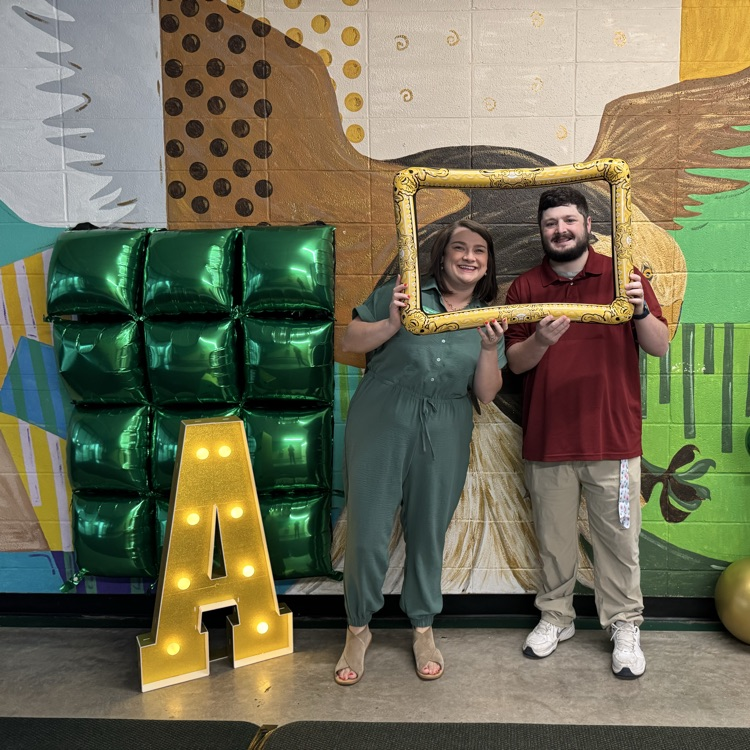 GCTJHS was rated as an “A” school based on academic performance of our students. Congrats to our staff & students for working so hard for us to earn this honor. It’s "A" Great Day To Be A Jr Eagle! 🦅 