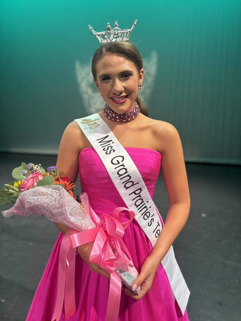 Miss Grand Prairie's Teen Crown Picture