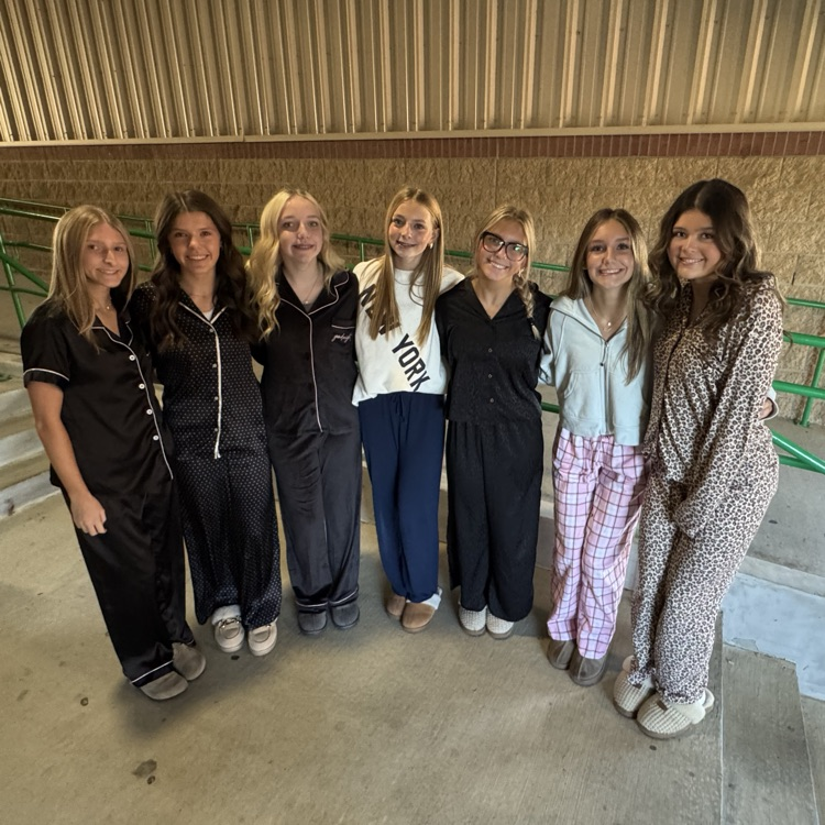 HOCO GCTJHS Dress Up Day #2: Pajama Day!