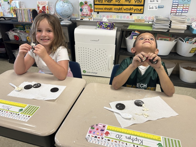My class made moon phases with Oreos today while we’re learning about astronomy!