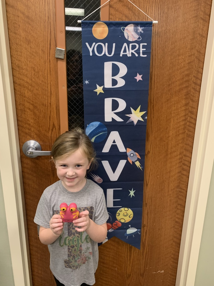 These students picked up their prizes today for positive office referrals today… Oakley Nelson Norah Vowell Haisley Gamble Kesslyn Garcia All can be posted on Facebook.