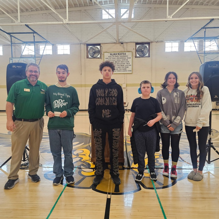 Congrats to our Random Acts of Kindness Winners. Students doing the right things even when they think no one is watching. Great kids and great role models! Chloe Burton, Scarlett Boggs, Carter Graham, Preston Morris & Noah Mitchell!