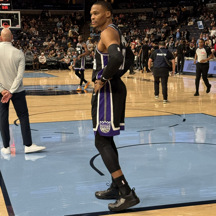 Fun night for GCT JROTC presenting the colors and attending the Memphis Grizzlies Game. Great Day To Be An Eagle! 🦅 