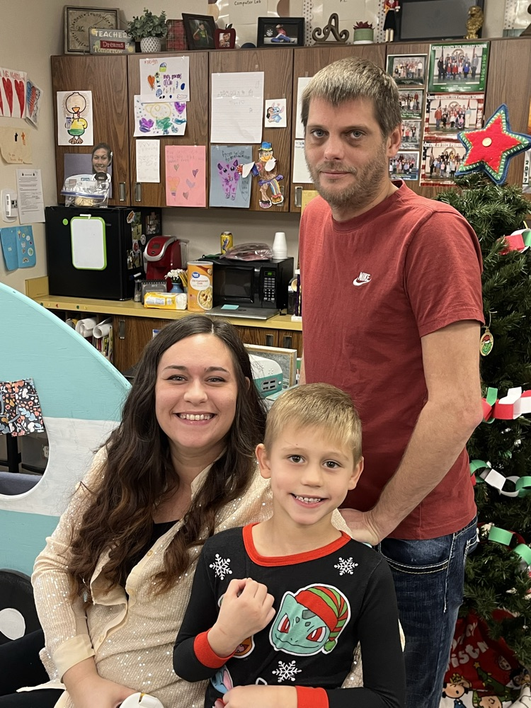 🎄✨ Festive Fun at GCT Primary! ✨🎄y