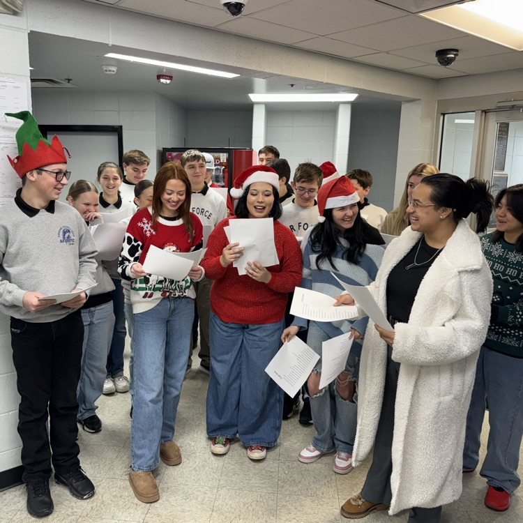 Great time caroling with JROTC around the GCT Campuses, City Hall, Sheriff’s Office & Fire Station #1. Merry Christmas and Happy Holidays from GCT JROTC! 