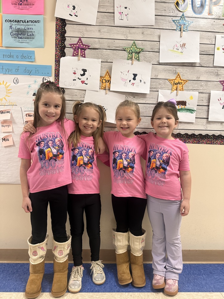 100th day of Kindergarten celebration in Mrs. Shelley's class