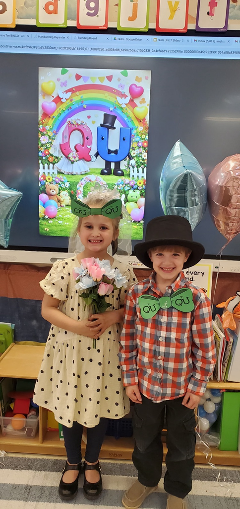 Mrs. Melissa's class celebrated "QU " today with the wedding of Q & U, we made a quilt with gifts starting with /qu/, wrote words with "qu" and talked about, how in words, they are never alone.