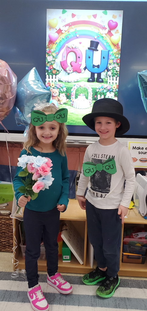 Mrs. Melissa's class celebrated "QU " today with the wedding of Q & U, we made a quilt with gifts starting with /qu/, wrote words with "qu" and talked about, how in words, they are never alone.